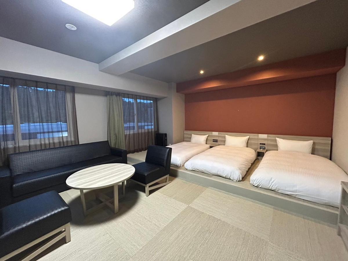 Hotel Route Inn Grand Chichibu Exterior photo